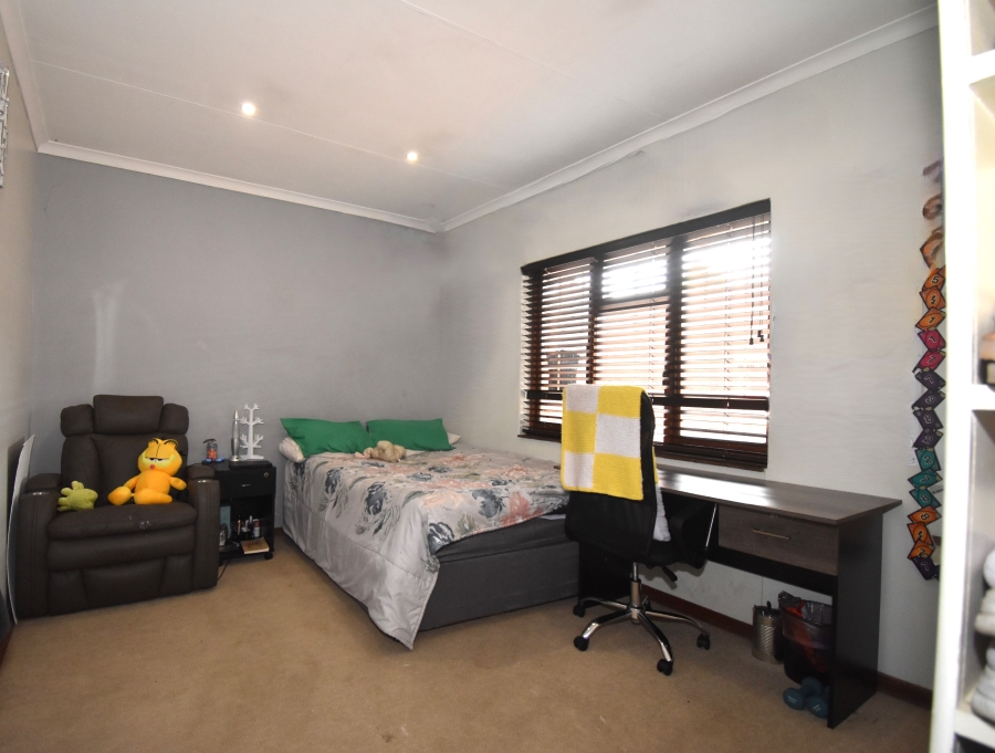 3 Bedroom Property for Sale in Hayfields KwaZulu-Natal