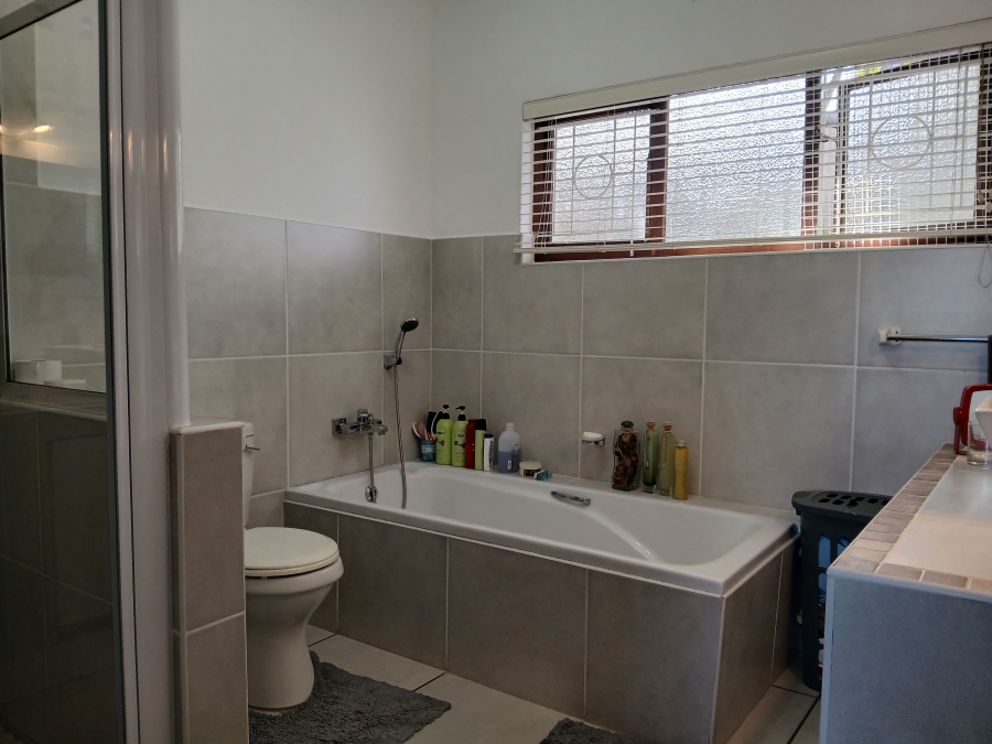 4 Bedroom Property for Sale in Ramsgate KwaZulu-Natal
