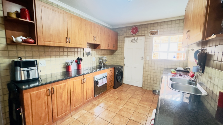 3 Bedroom Property for Sale in Pelham KwaZulu-Natal