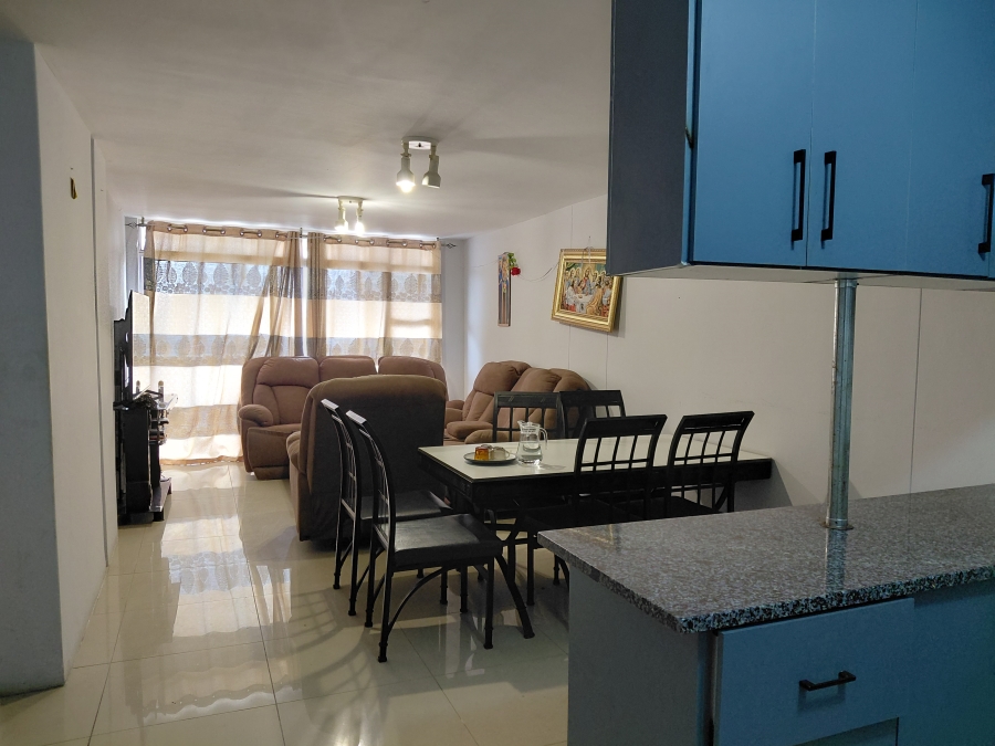 2 Bedroom Property for Sale in South Beach KwaZulu-Natal