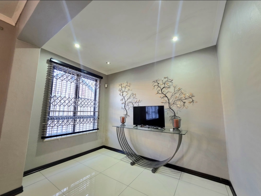3 Bedroom Property for Sale in Isipingo Beach KwaZulu-Natal