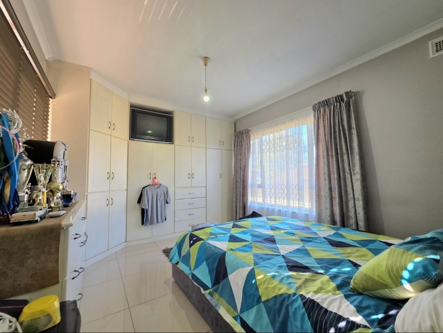 3 Bedroom Property for Sale in Isipingo Beach KwaZulu-Natal