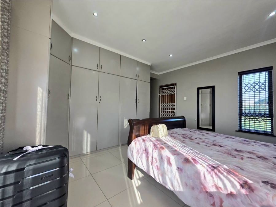 3 Bedroom Property for Sale in Isipingo Beach KwaZulu-Natal