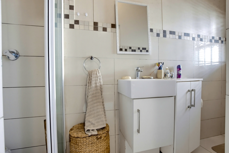 1 Bedroom Property for Sale in Umhlanga Ridge KwaZulu-Natal