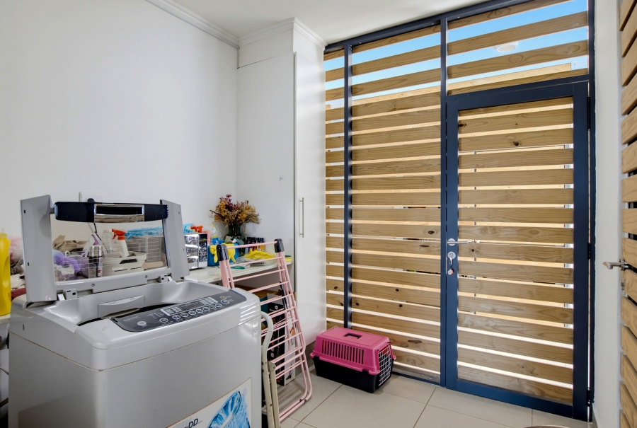 2 Bedroom Property for Sale in Umhlanga Ridge KwaZulu-Natal
