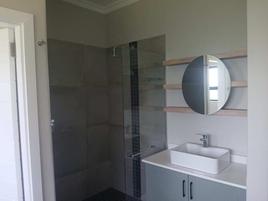 To Let 3 Bedroom Property for Rent in Zini River Estate KwaZulu-Natal
