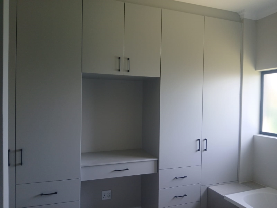 To Let 3 Bedroom Property for Rent in Zini River Estate KwaZulu-Natal