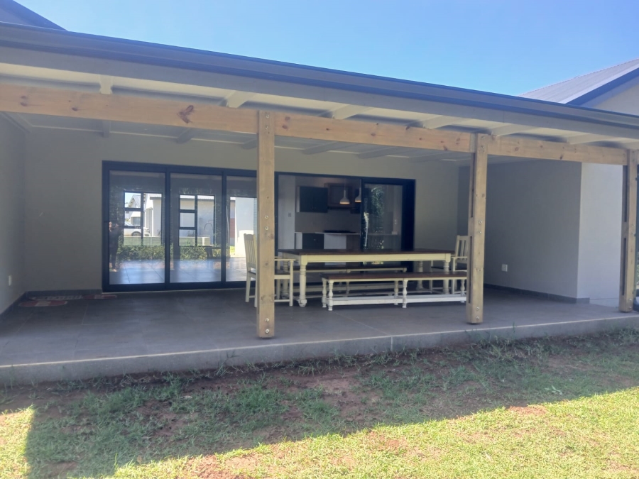 To Let 3 Bedroom Property for Rent in Zini River Estate KwaZulu-Natal