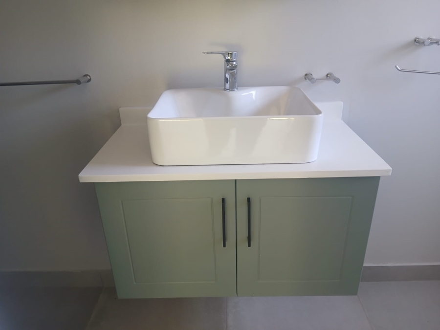 To Let 3 Bedroom Property for Rent in Zini River Estate KwaZulu-Natal