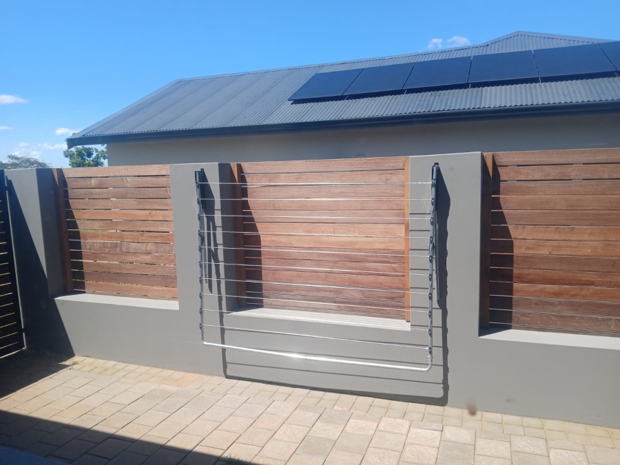 To Let 3 Bedroom Property for Rent in Zini River Estate KwaZulu-Natal