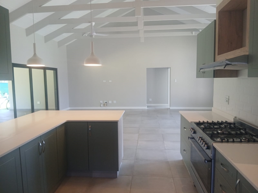 To Let 3 Bedroom Property for Rent in Zini River Estate KwaZulu-Natal