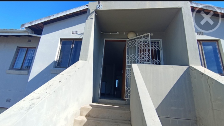 1 Bedroom Property for Sale in Bellair KwaZulu-Natal