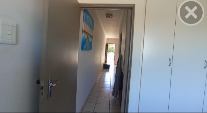1 Bedroom Property for Sale in Bellair KwaZulu-Natal