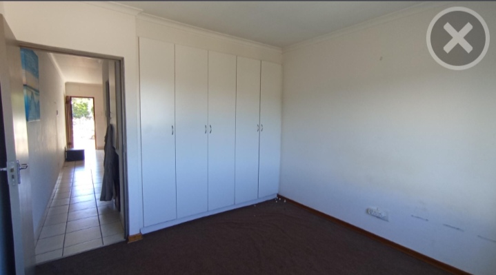 1 Bedroom Property for Sale in Bellair KwaZulu-Natal