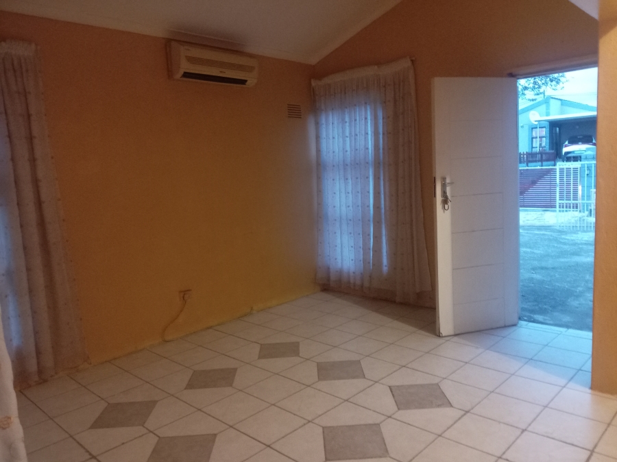 3 Bedroom Property for Sale in Newlands West KwaZulu-Natal