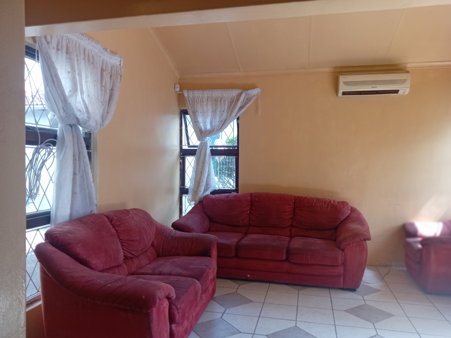 3 Bedroom Property for Sale in Newlands West KwaZulu-Natal