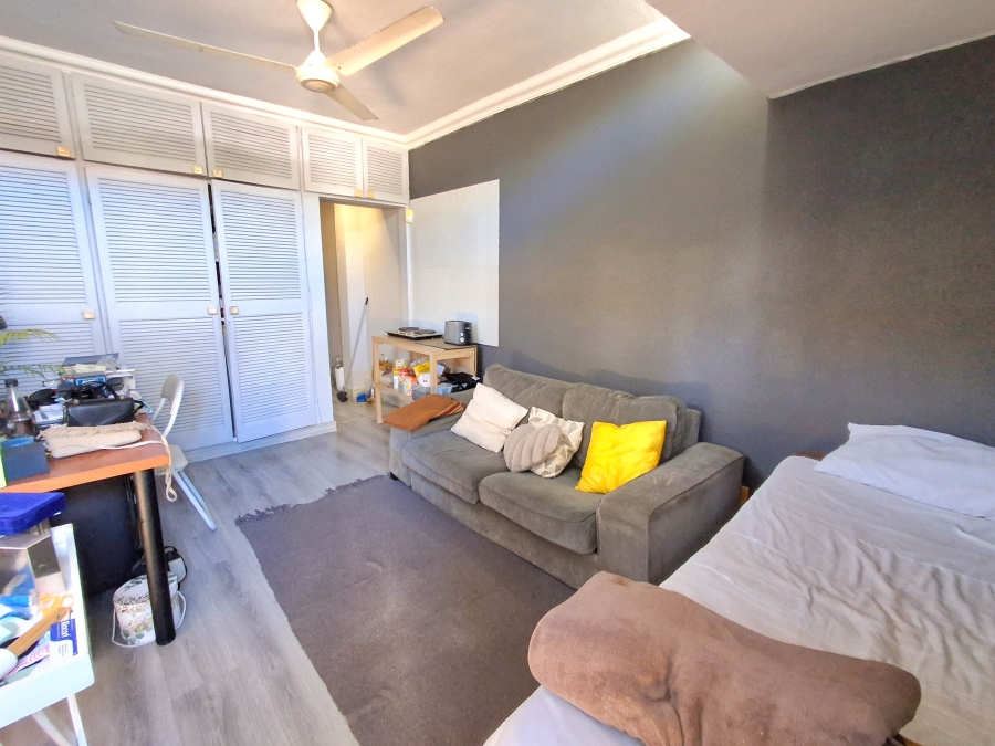4 Bedroom Property for Sale in Glenwood KwaZulu-Natal