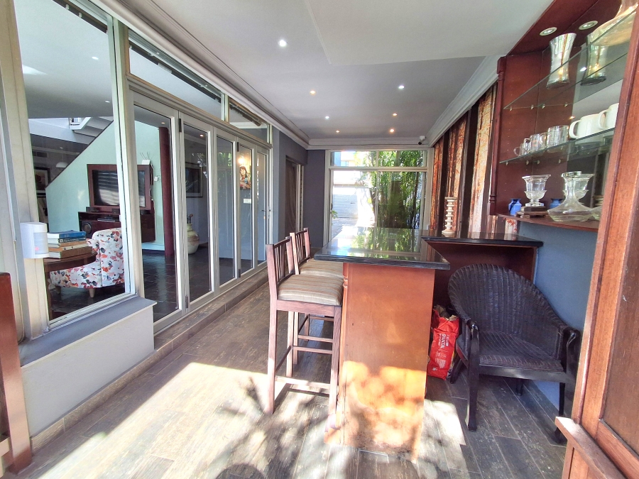 4 Bedroom Property for Sale in Glenwood KwaZulu-Natal