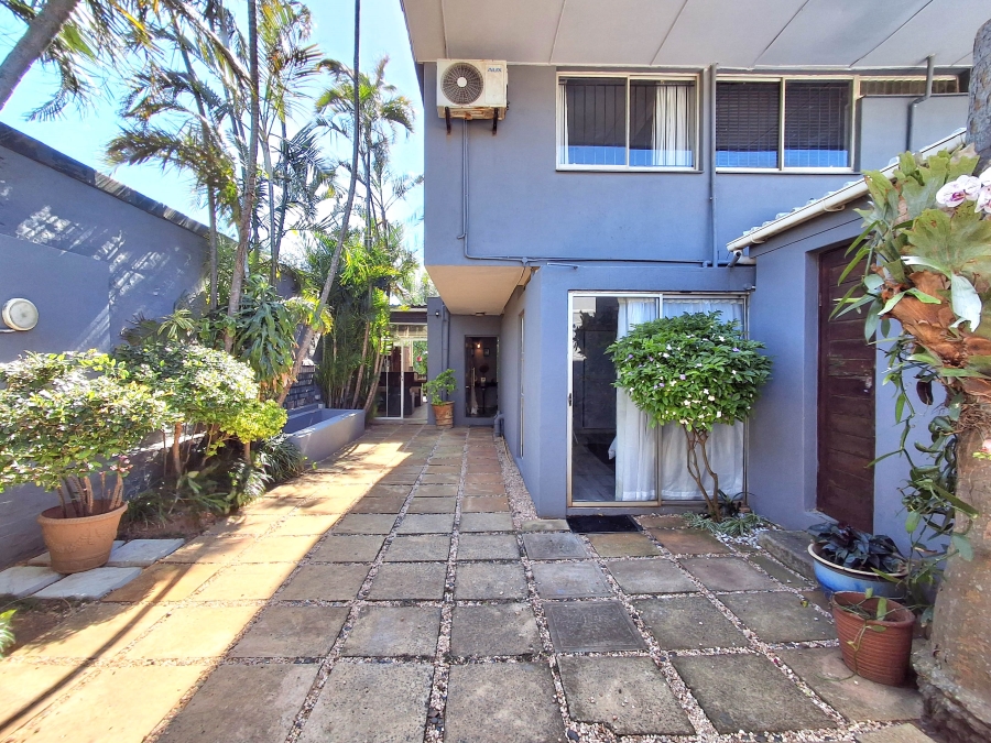 4 Bedroom Property for Sale in Glenwood KwaZulu-Natal