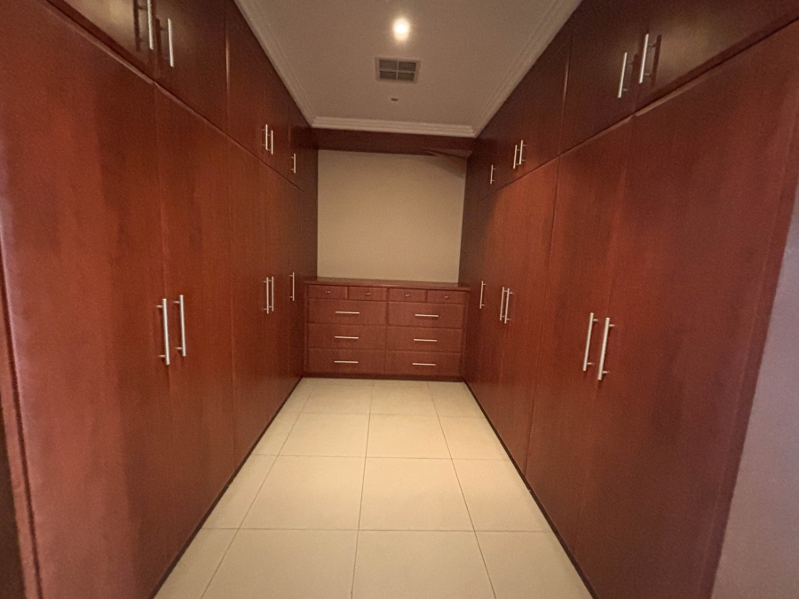 4 Bedroom Property for Sale in Hawaan Forest Estate KwaZulu-Natal