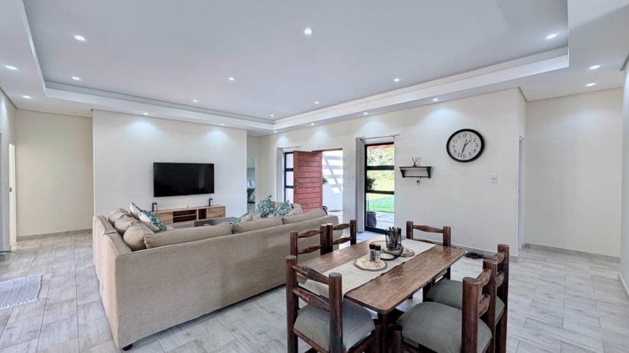 5 Bedroom Property for Sale in Zinkwazi Beach KwaZulu-Natal