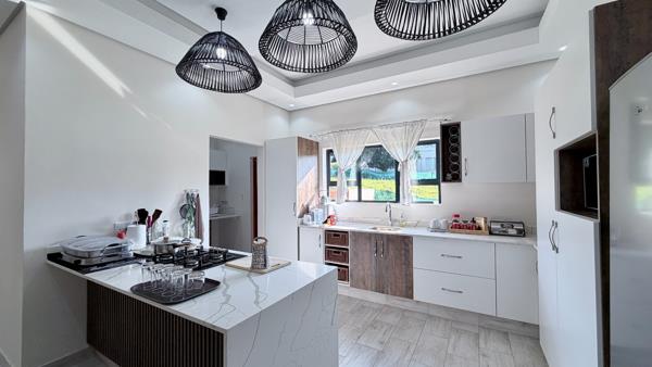 5 Bedroom Property for Sale in Zinkwazi Beach KwaZulu-Natal