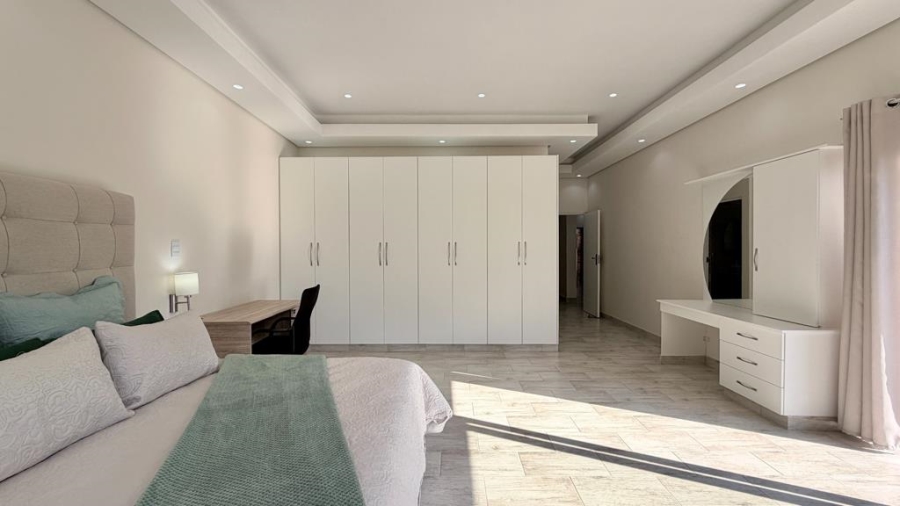5 Bedroom Property for Sale in Zinkwazi Beach KwaZulu-Natal
