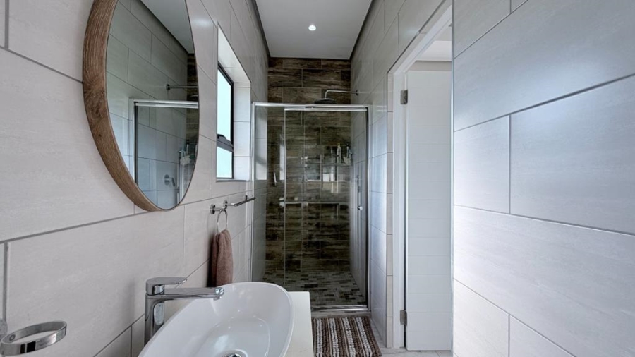 5 Bedroom Property for Sale in Zinkwazi Beach KwaZulu-Natal