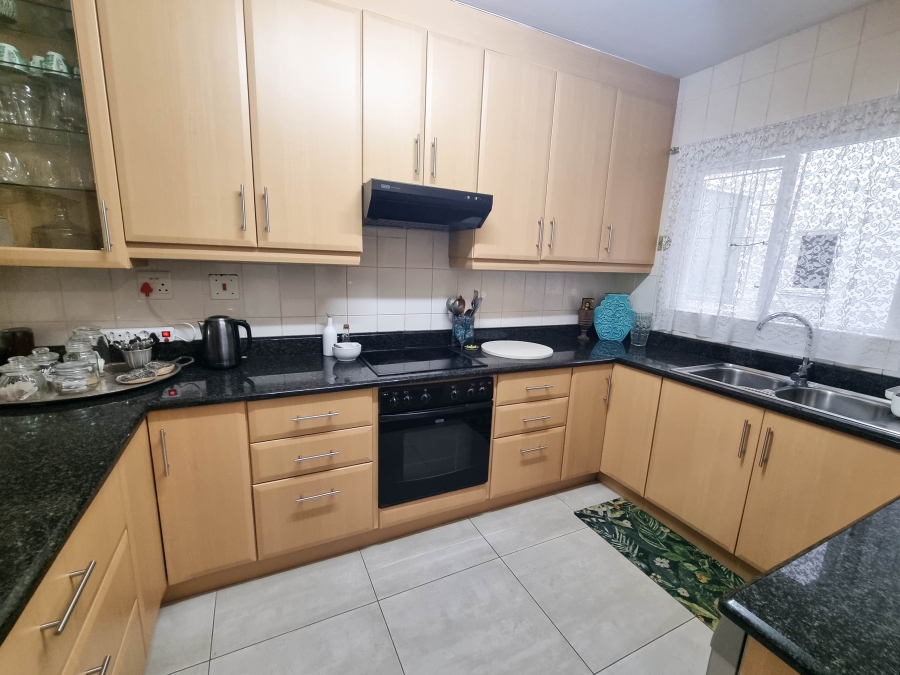 3 Bedroom Property for Sale in Umhlanga KwaZulu-Natal