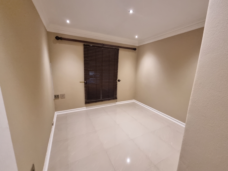 3 Bedroom Property for Sale in La Lucia KwaZulu-Natal