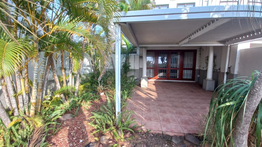 To Let 3 Bedroom Property for Rent in Umhlanga KwaZulu-Natal