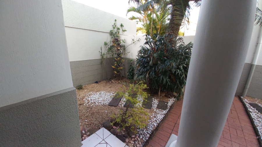 To Let 3 Bedroom Property for Rent in Umhlanga KwaZulu-Natal