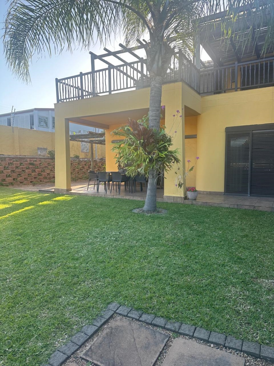 To Let 2 Bedroom Property for Rent in Umhlanga KwaZulu-Natal