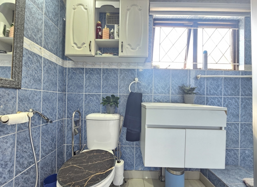 3 Bedroom Property for Sale in Stonebridge KwaZulu-Natal