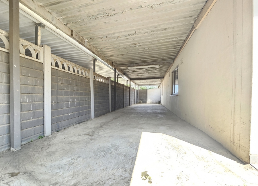 3 Bedroom Property for Sale in Stonebridge KwaZulu-Natal
