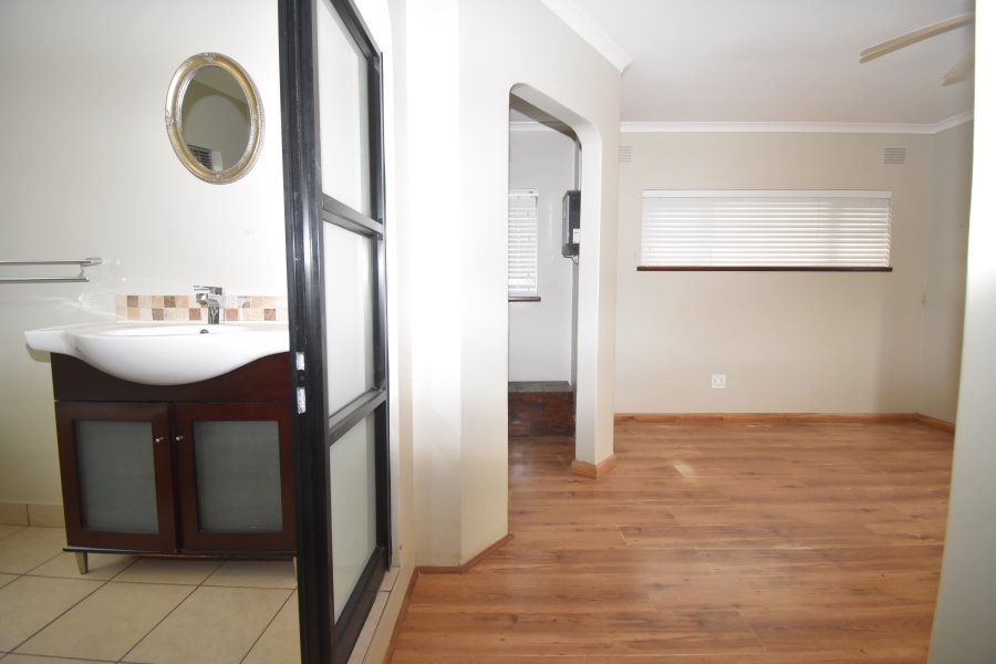 4 Bedroom Property for Sale in Chase Valley KwaZulu-Natal