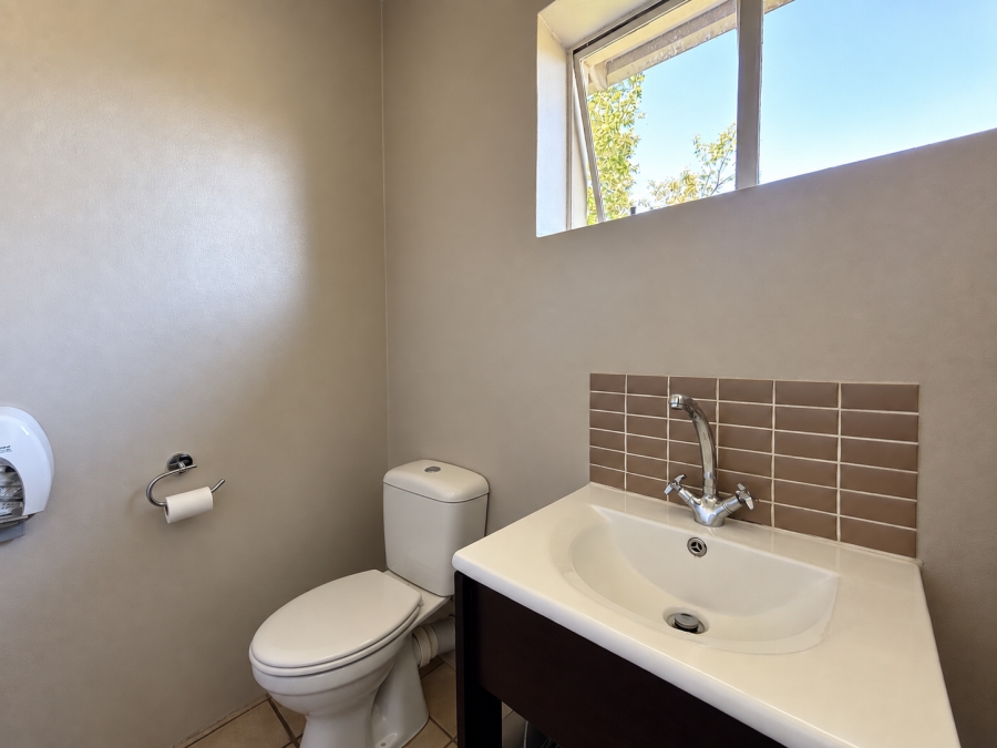 Commercial Property for Sale in Scottsville KwaZulu-Natal