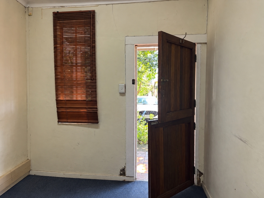 Commercial Property for Sale in Scottsville KwaZulu-Natal