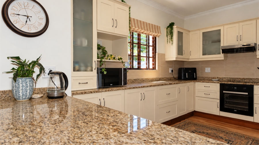 3 Bedroom Property for Sale in Hillcrest Central KwaZulu-Natal