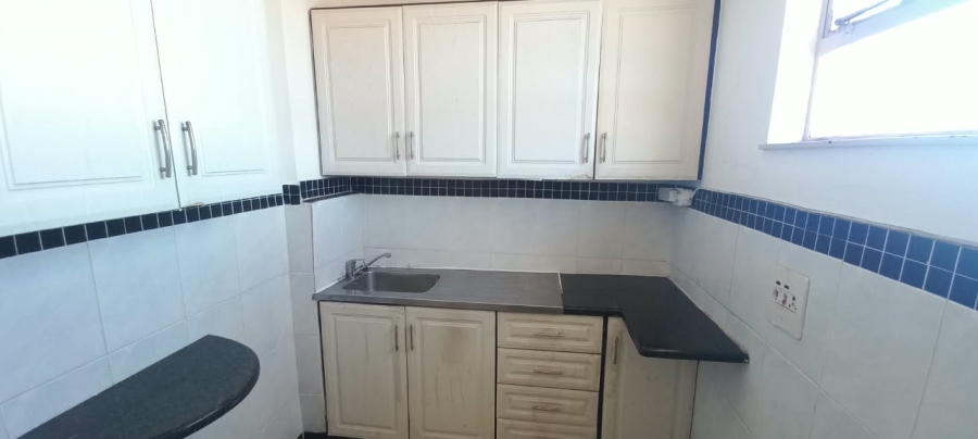 2 Bedroom Property for Sale in Essenwood KwaZulu-Natal
