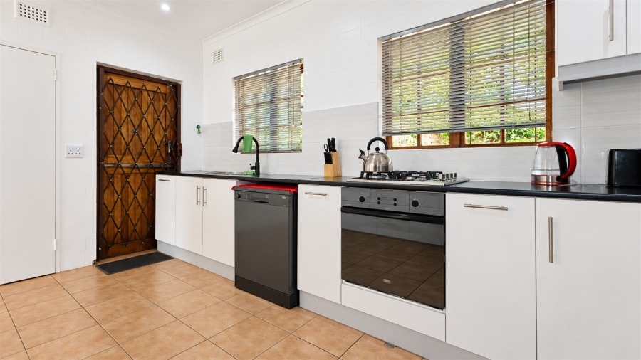 3 Bedroom Property for Sale in Waterfall KwaZulu-Natal