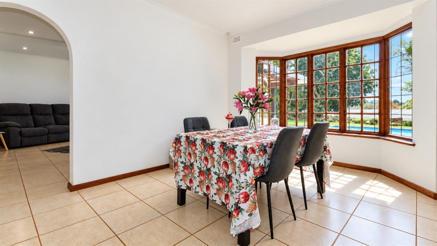 3 Bedroom Property for Sale in Waterfall KwaZulu-Natal