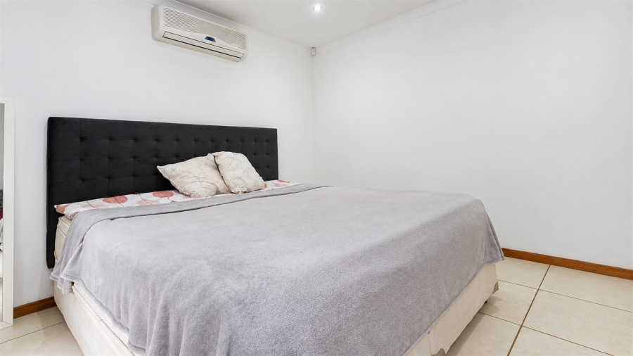 3 Bedroom Property for Sale in Waterfall KwaZulu-Natal