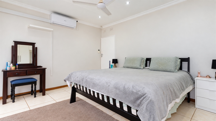 3 Bedroom Property for Sale in Waterfall KwaZulu-Natal