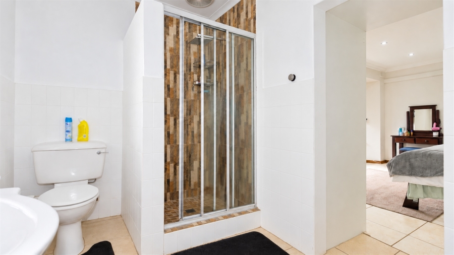 3 Bedroom Property for Sale in Waterfall KwaZulu-Natal