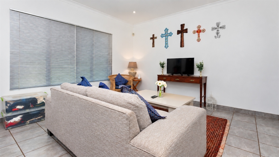 3 Bedroom Property for Sale in Waterfall KwaZulu-Natal