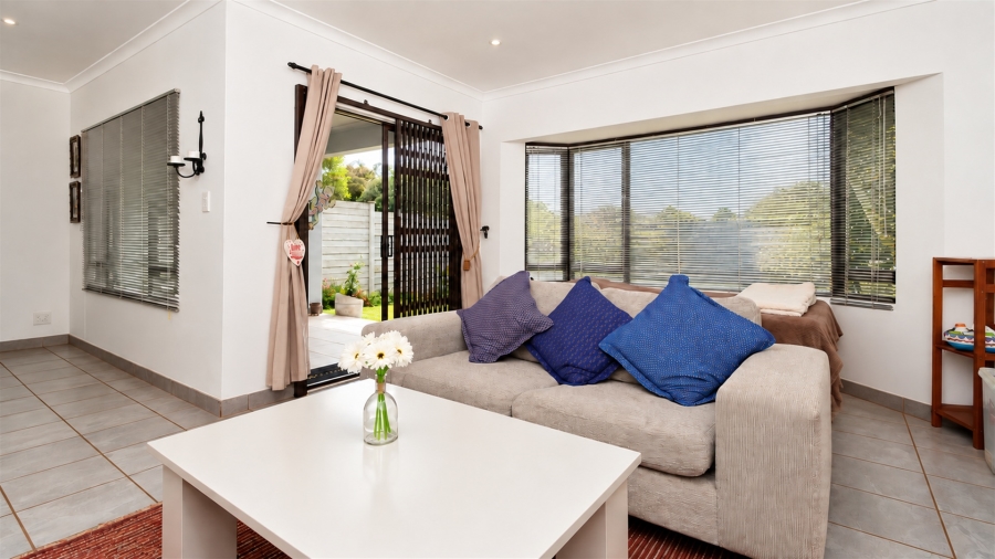 3 Bedroom Property for Sale in Waterfall KwaZulu-Natal