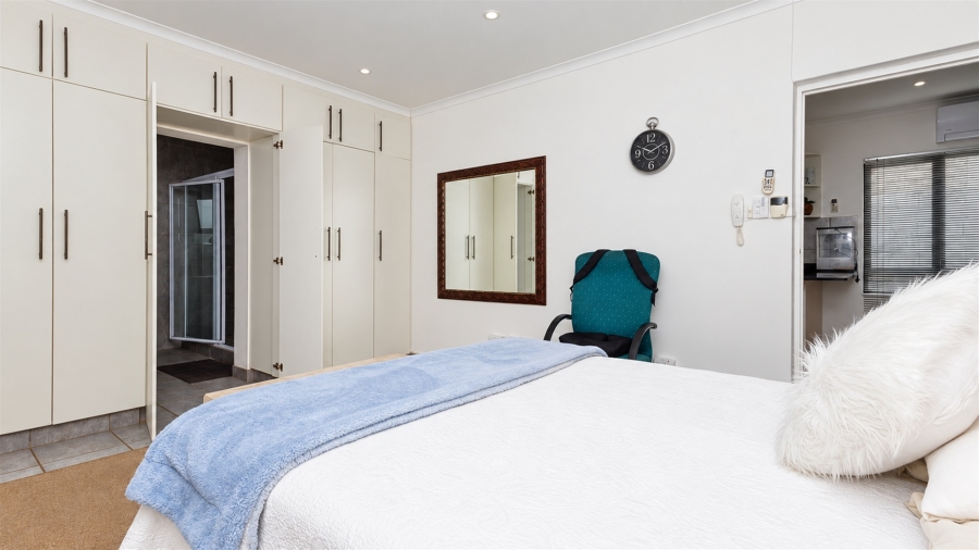 3 Bedroom Property for Sale in Waterfall KwaZulu-Natal