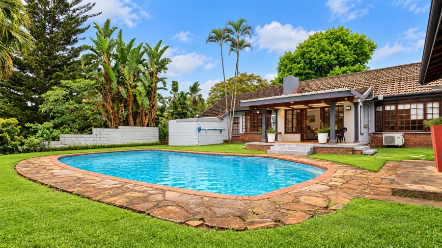 3 Bedroom Property for Sale in Waterfall KwaZulu-Natal