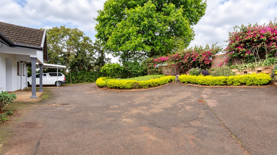 3 Bedroom Property for Sale in Waterfall KwaZulu-Natal
